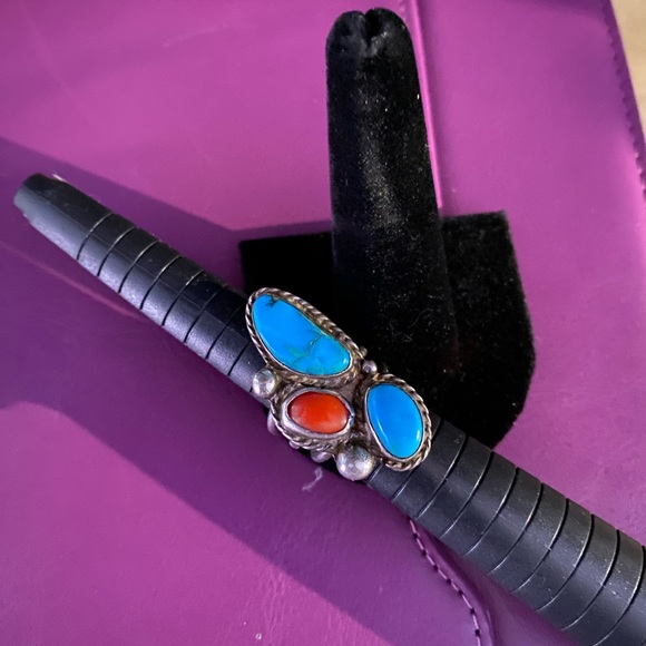 Turquoise / Coral Ring I bought in the 70’s - Picture 3 of 8